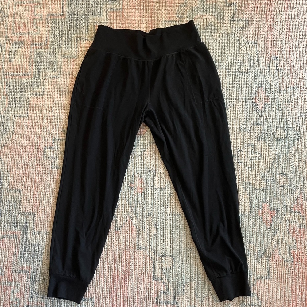 Athleta Salutation High-Rise Jogger in Powervita- Size XL Tall